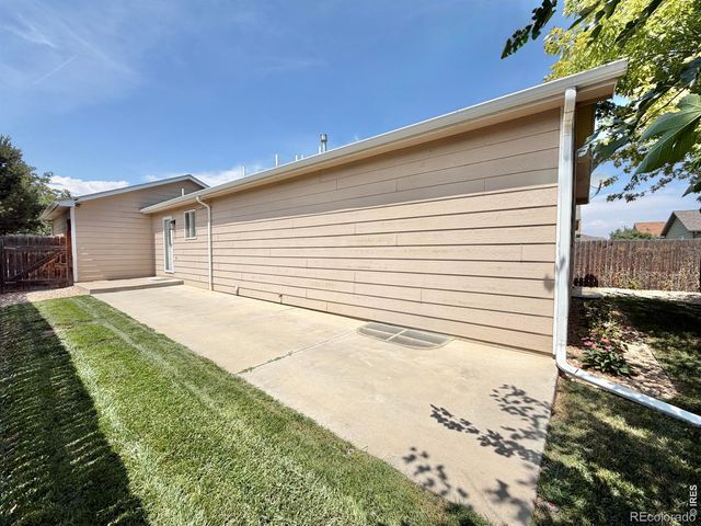 183 Calabria Drive, Windsor, CO 80550