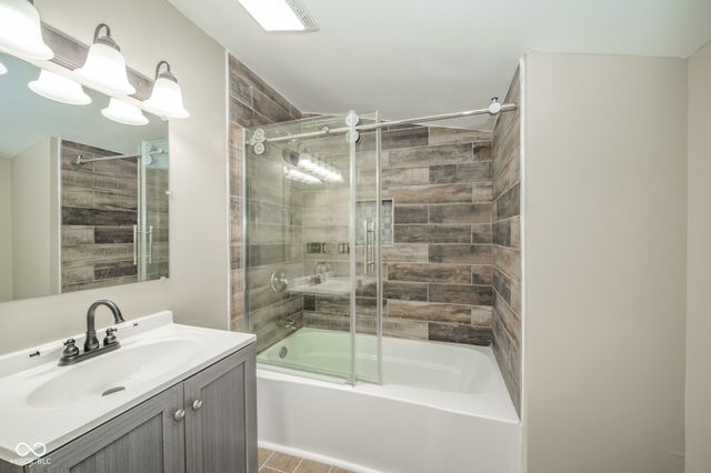 922 Spring Street, New Castle, IN 47362