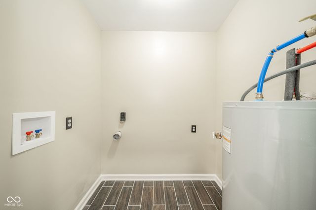 922 Spring Street, New Castle, IN 47362