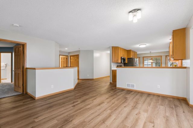 1648 Cohansey Street, Saint Paul, MN 55117