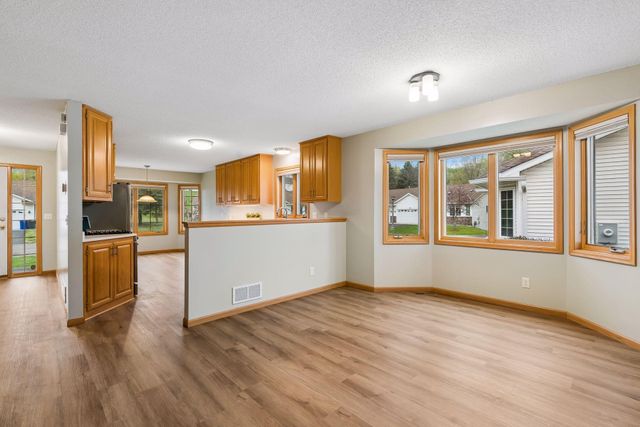 1648 Cohansey Street, Saint Paul, MN 55117