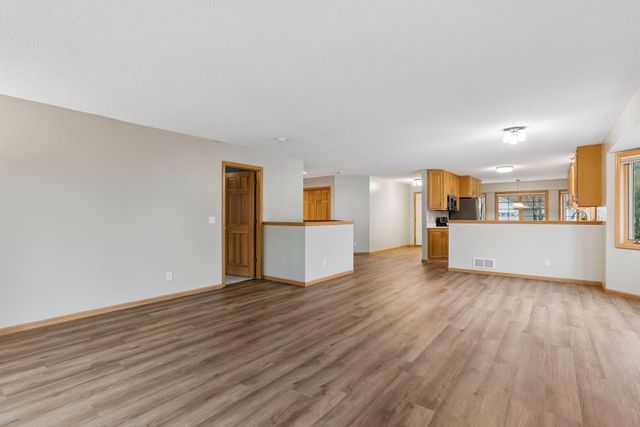 1648 Cohansey Street, Saint Paul, MN 55117