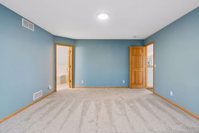 1648 Cohansey Street, Saint Paul, MN 55117