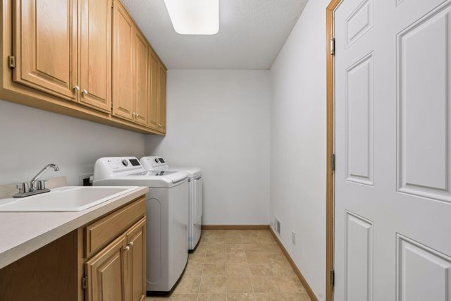 1648 Cohansey Street, Saint Paul, MN 55117