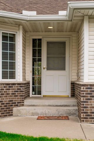 1648 Cohansey Street, Saint Paul, MN 55117