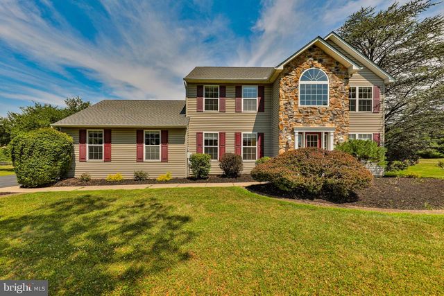 1639 ASHLEY CT, Kutztown, PA 19530