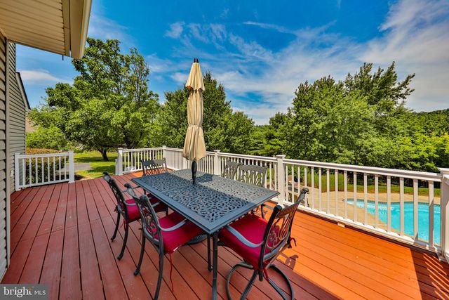 1639 ASHLEY CT, Kutztown, PA 19530