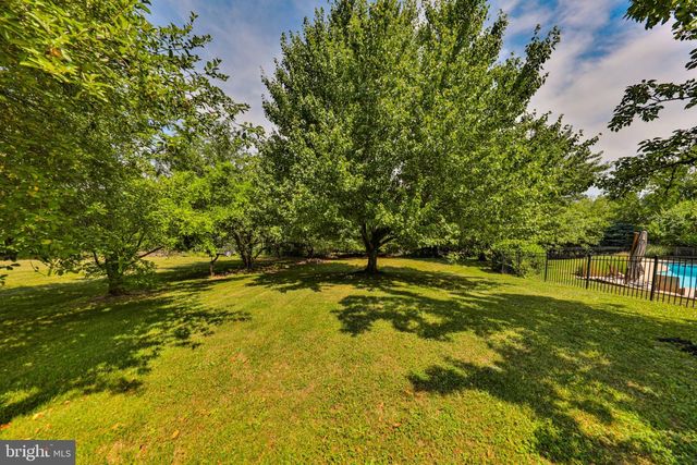 1639 ASHLEY CT, Kutztown, PA 19530