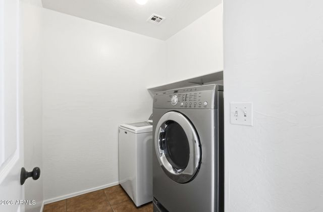 1492 N SADDLE Street N, Gilbert, AZ 85233