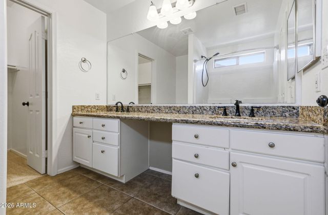 1492 N SADDLE Street N, Gilbert, AZ 85233