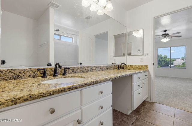 1492 N SADDLE Street N, Gilbert, AZ 85233