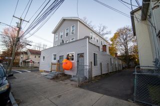 148 Rosette Street, New Haven, CT 06519