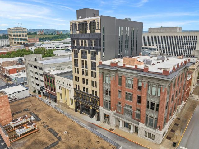 117 E 7th St # 807-B, Chattanooga, TN 37402