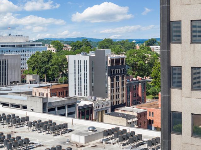 117 E 7th St # 807-B, Chattanooga, TN 37402