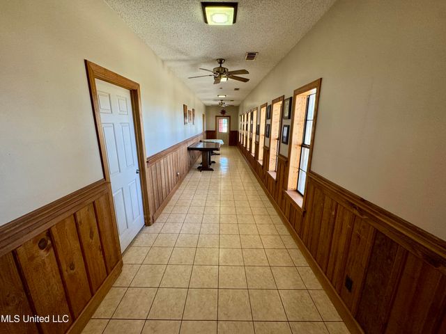 1785 N Bayou Road, Merigold, MS 38759