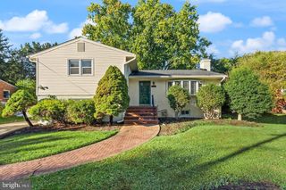 1726 BALDWIN DR, Mclean, VA 22101