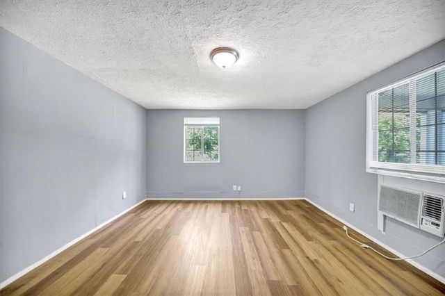 215 NE Smith Street NE, Rome, GA 30161