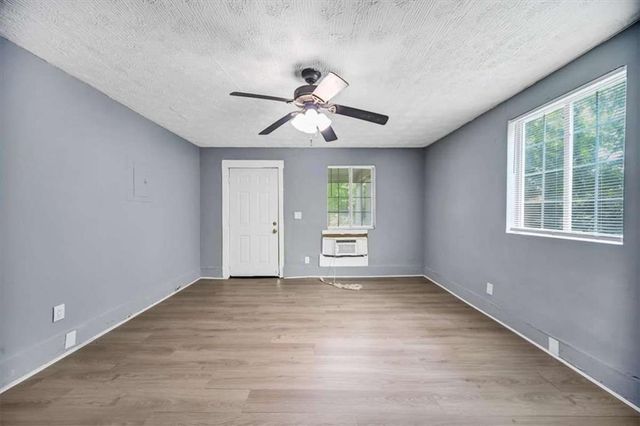 215 NE Smith Street NE, Rome, GA 30161
