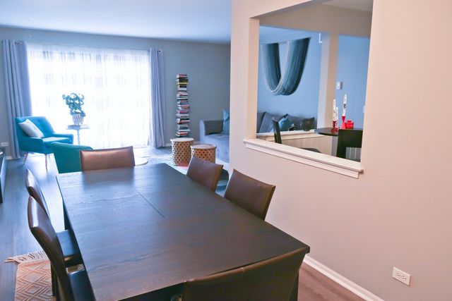 6526 W Irving Park Road 608, Chicago, IL 60634