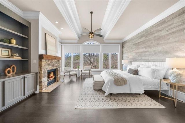 5610 Point West Drive, Oakwood, GA 30566