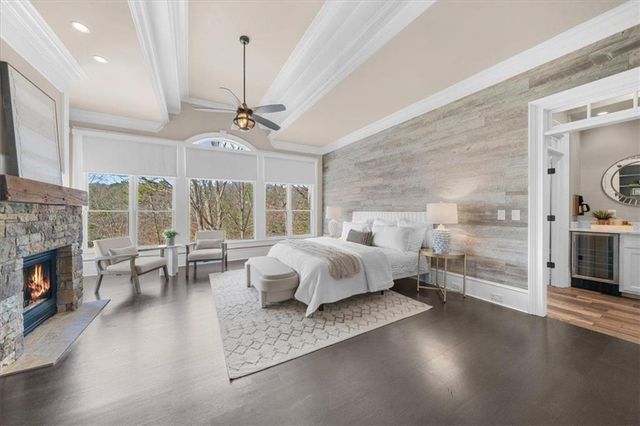 5610 Point West Drive, Oakwood, GA 30566