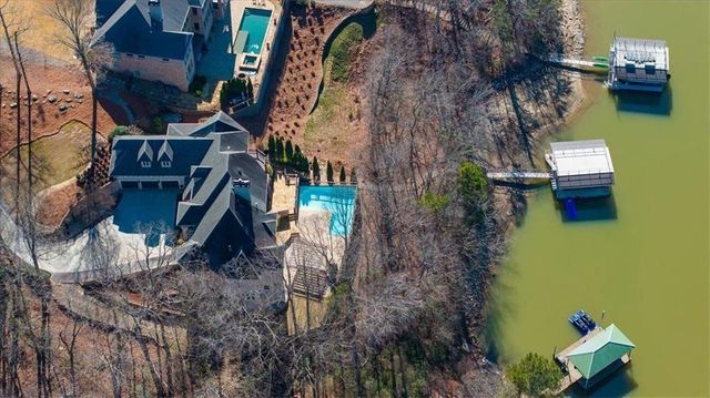 5610 Point West Drive, Oakwood, GA 30566