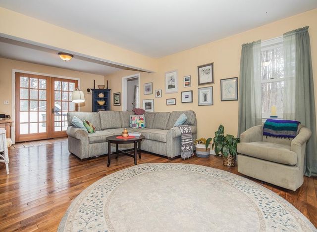 60 Irish Lane, Wallingford, VT 05773