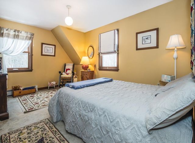 60 Irish Lane, Wallingford, VT 05773