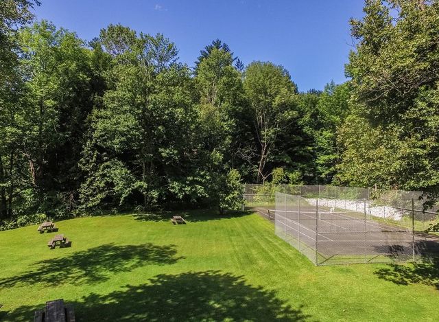 60 Irish Lane, Wallingford, VT 05773