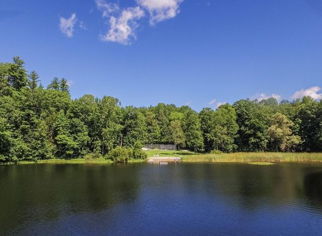 60 Irish Lane, Wallingford, VT 05773