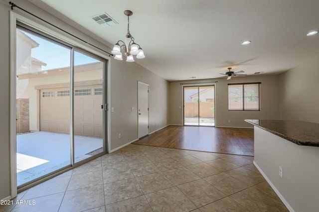 3551 E TULSA Street, Gilbert, AZ 85295