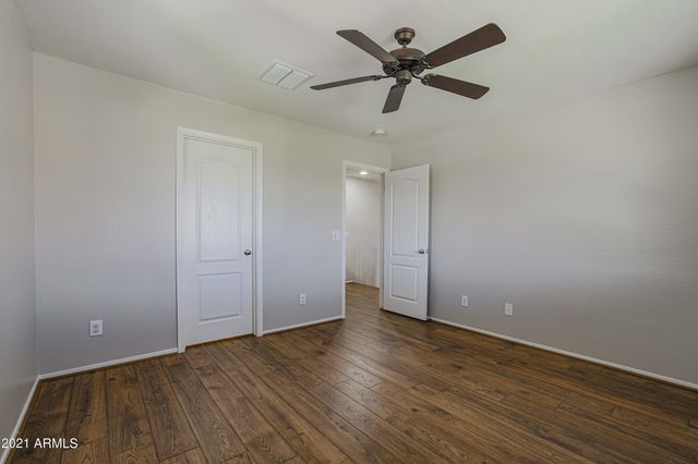 3551 E TULSA Street, Gilbert, AZ 85295