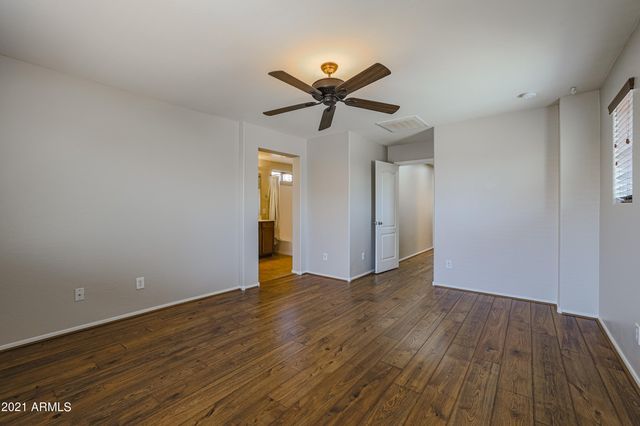 3551 E TULSA Street, Gilbert, AZ 85295