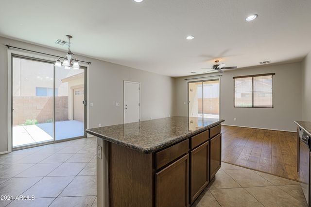 3551 E TULSA Street, Gilbert, AZ 85295