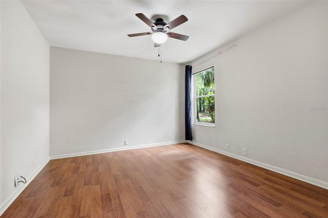 1736 NW 16TH PLACE, Gainesville, FL 32605