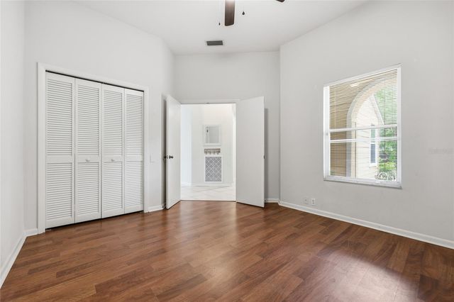 1736 NW 16TH PLACE, Gainesville, FL 32605