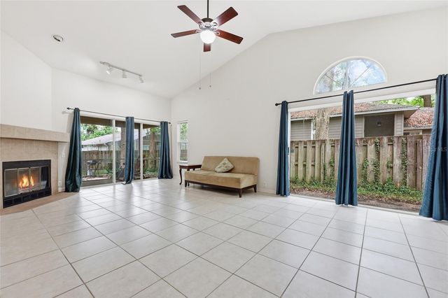 1736 NW 16TH PLACE, Gainesville, FL 32605