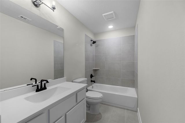 32434 Sandhill Place Street, Fulshear, TX 77441