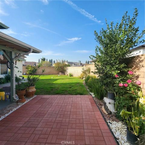 5573 Pueblo Court, Commerce, CA 90040
