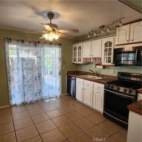 5573 Pueblo Court, Commerce, CA 90040