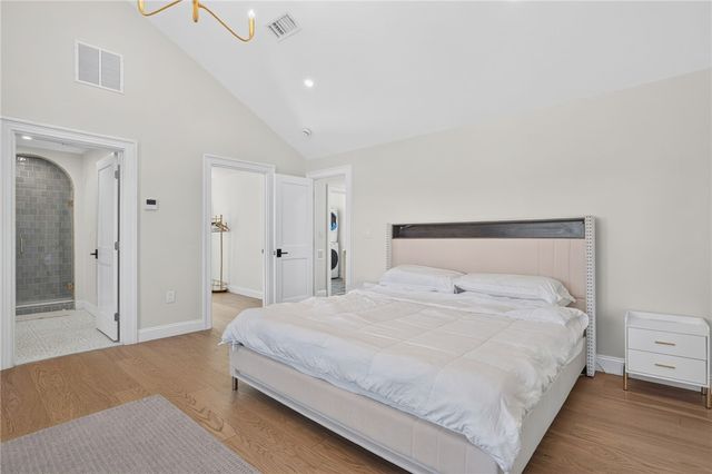 3 Narragansett Boulevard, Portsmouth, RI 02871