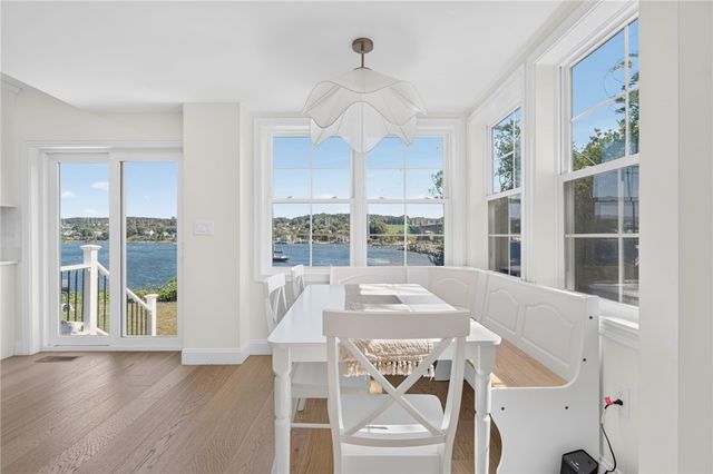 3 Narragansett Boulevard, Portsmouth, RI 02871