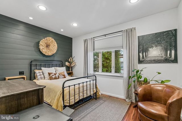 2053 PEMBERTON ST, Philadelphia, PA 19146