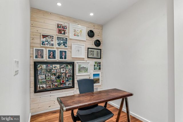 2053 PEMBERTON ST, Philadelphia, PA 19146