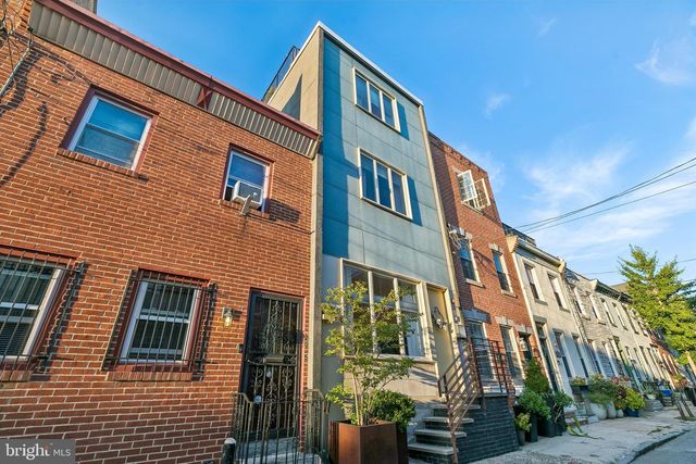 2053 PEMBERTON ST, Philadelphia, PA 19146