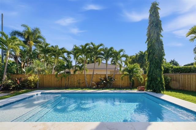 1706 NE 28th Drive, Wilton Manors, FL 33334