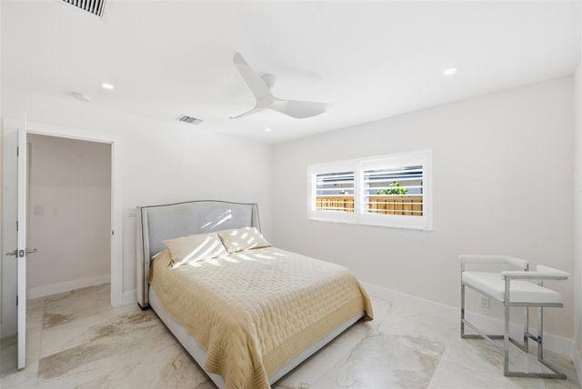 1706 NE 28th Drive, Wilton Manors, FL 33334