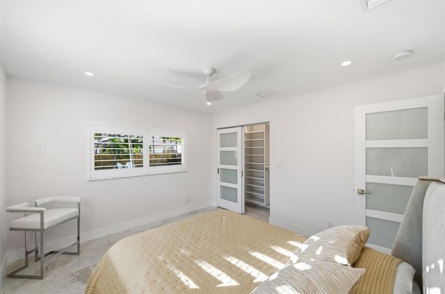 1706 NE 28th Drive, Wilton Manors, FL 33334