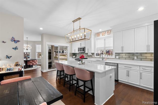 19433 Rachael Drive, Macomb, MI 48042