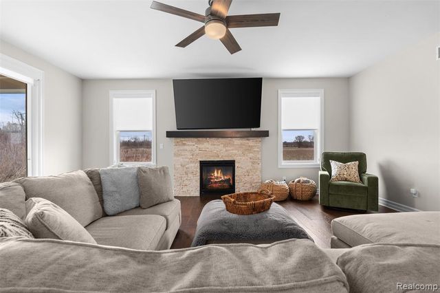 19433 Rachael Drive, Macomb, MI 48042